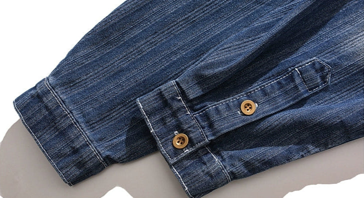Aozora – Überhemd aus verblasstem Denim