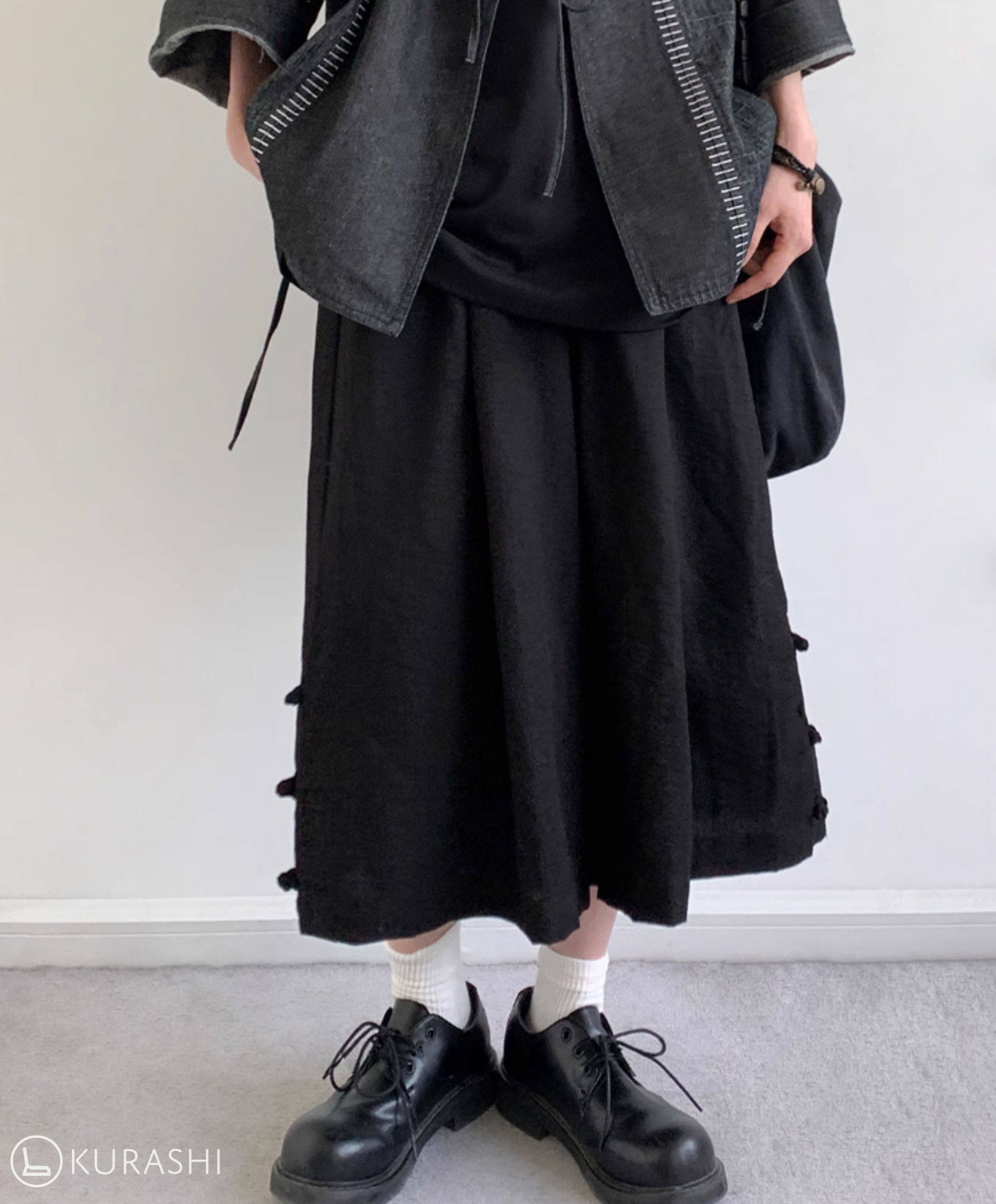 Shinkō Wide-Leg Cropped Pants