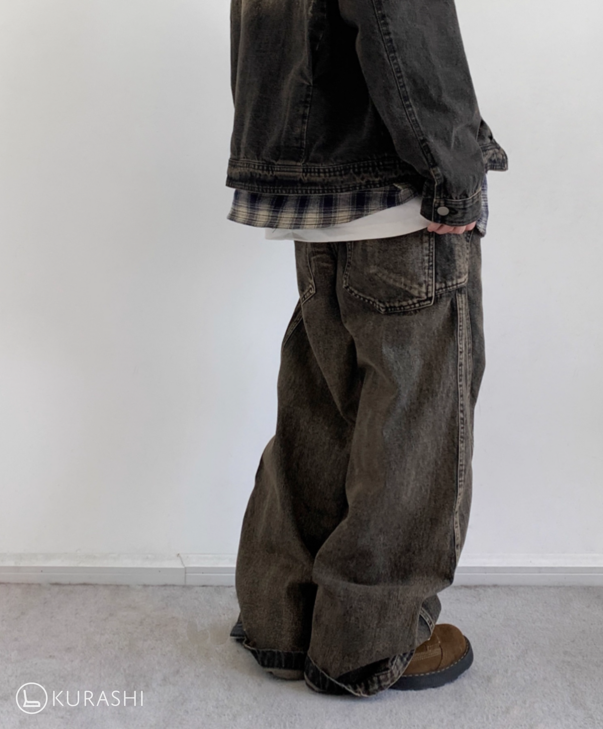 Washed Seamline Denim Trousers