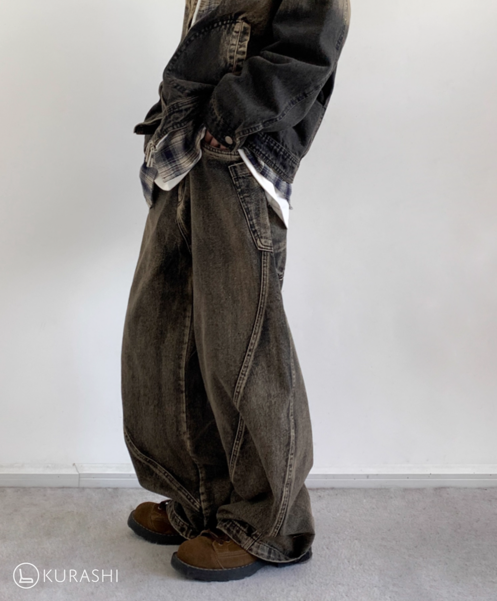 Washed Seamline Denim Trousers
