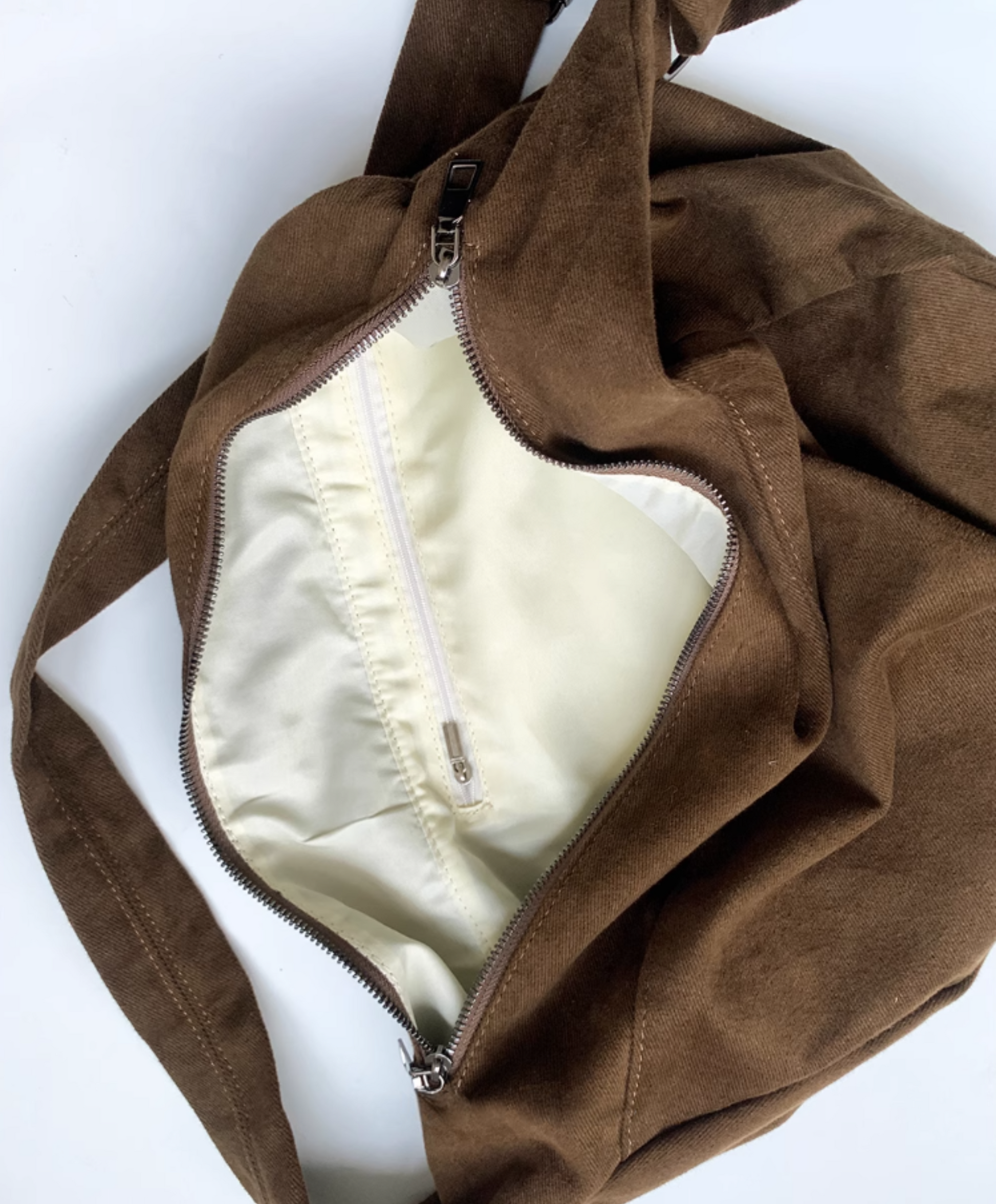 Kakure Canvas Sling Bag