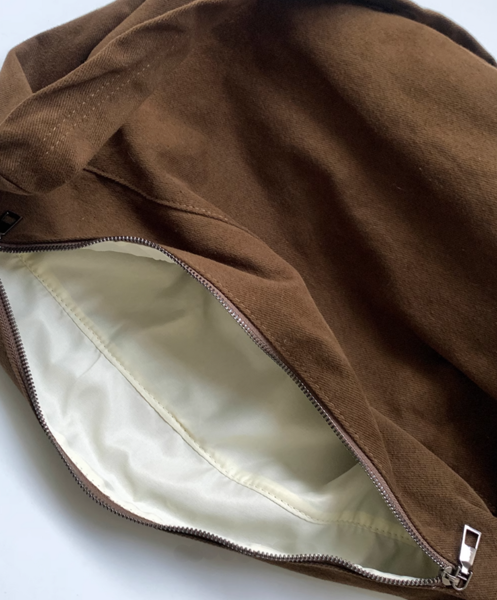 Kakure Canvas-Schultertasche