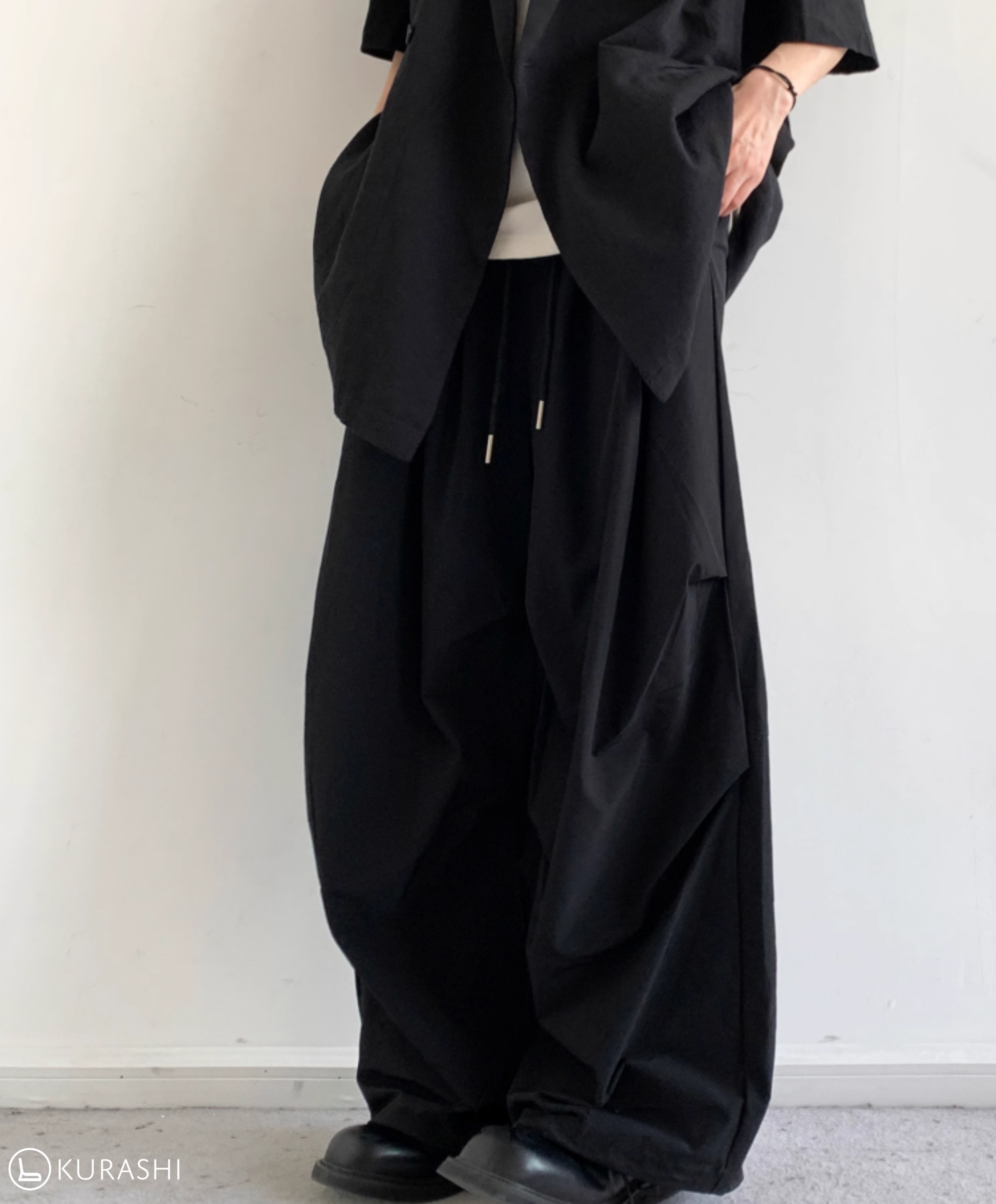 Kuronami Wide-Leg Trousers