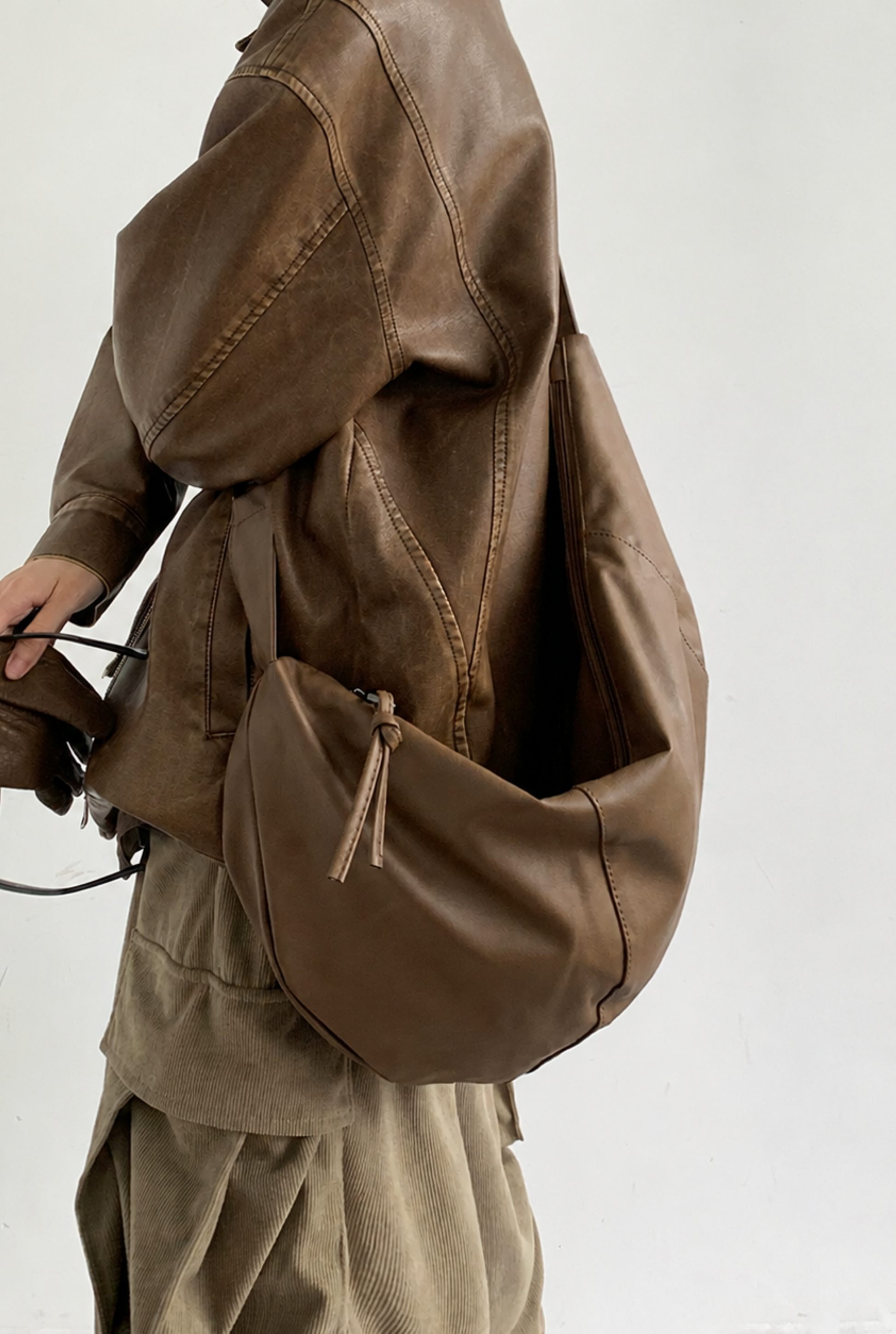 Tsukimi Crescent Shoulder Bag
