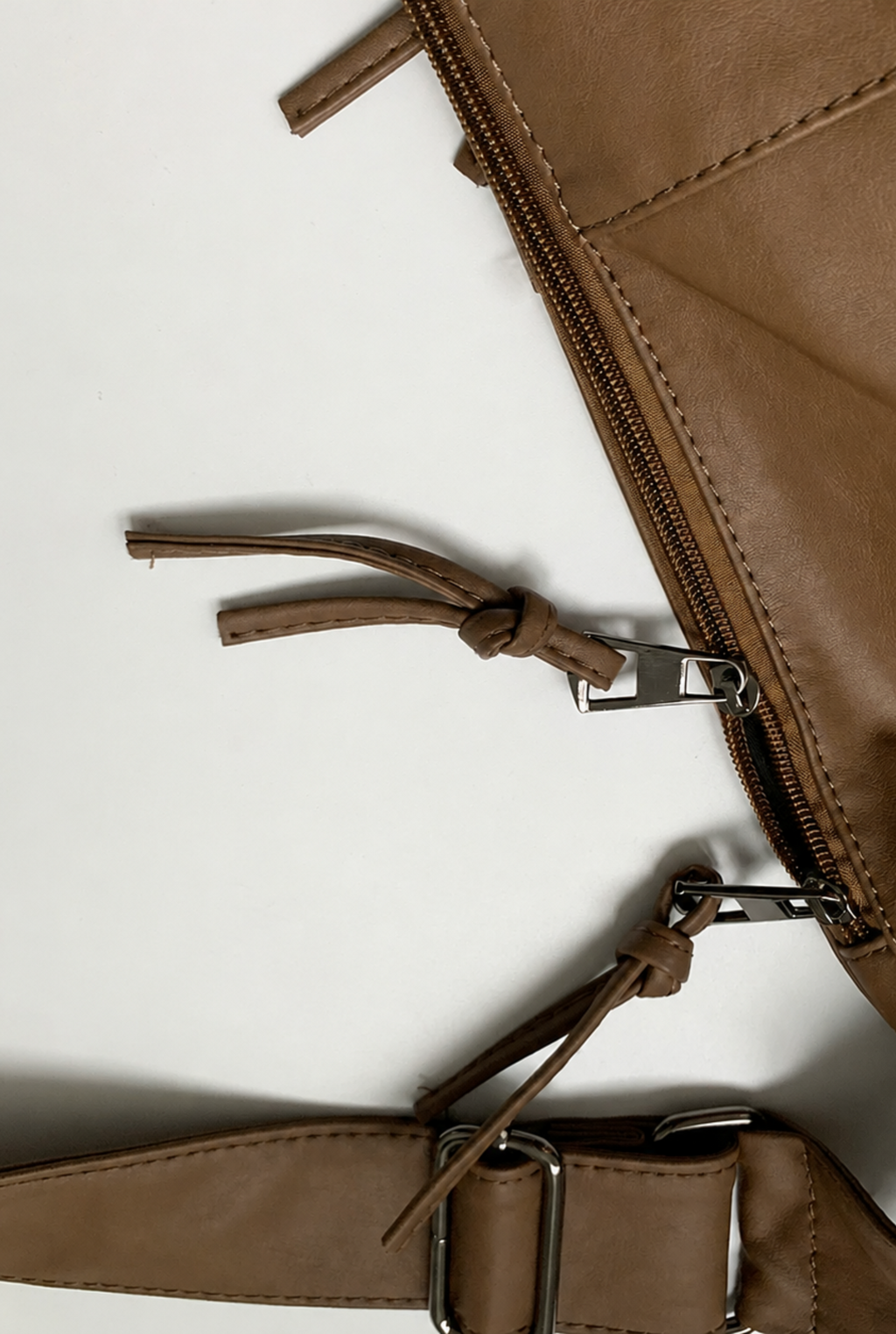 Tsukimi Crescent Shoulder Bag