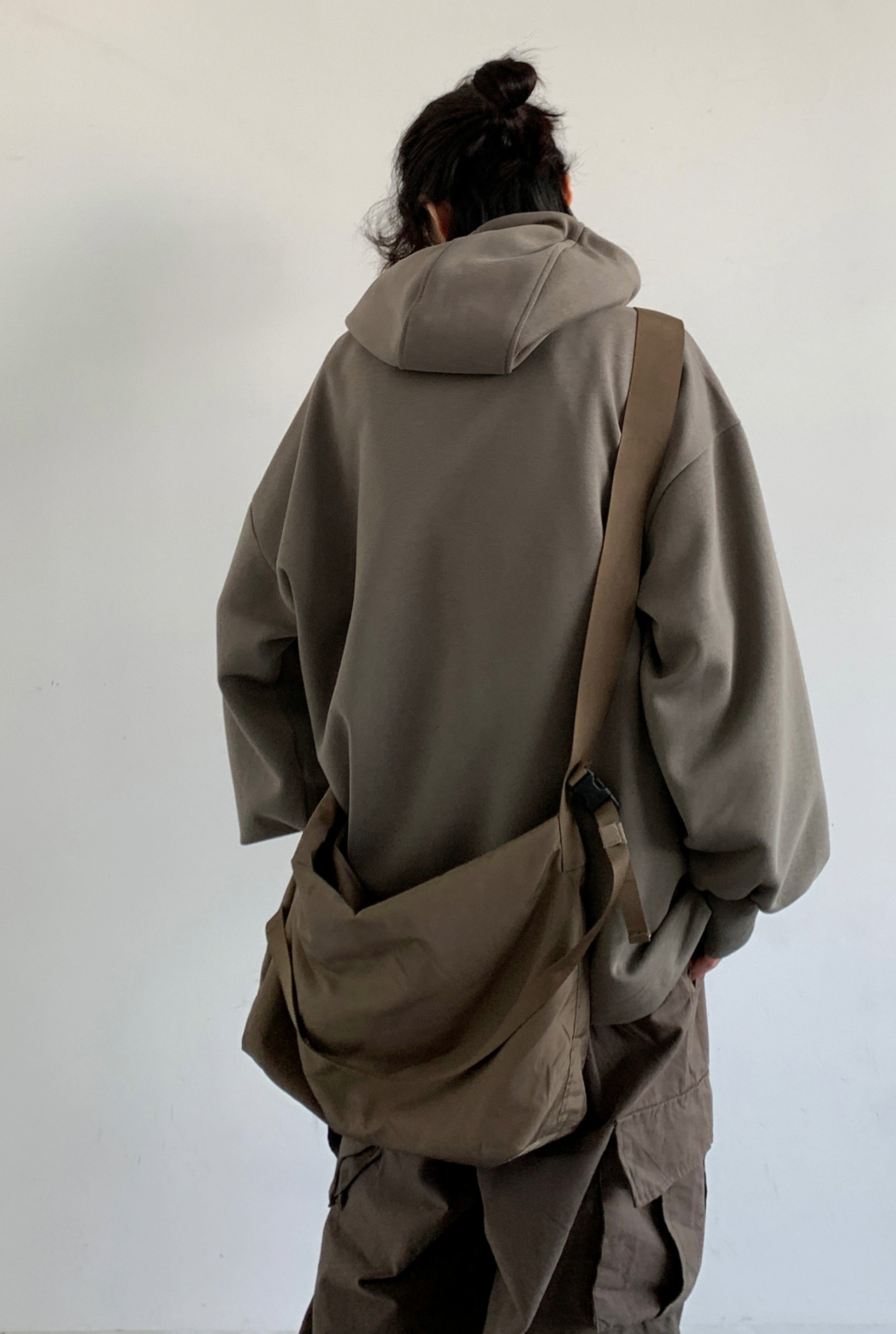 Kazenari Kapuzenjacke mit Viertelreißverschluss