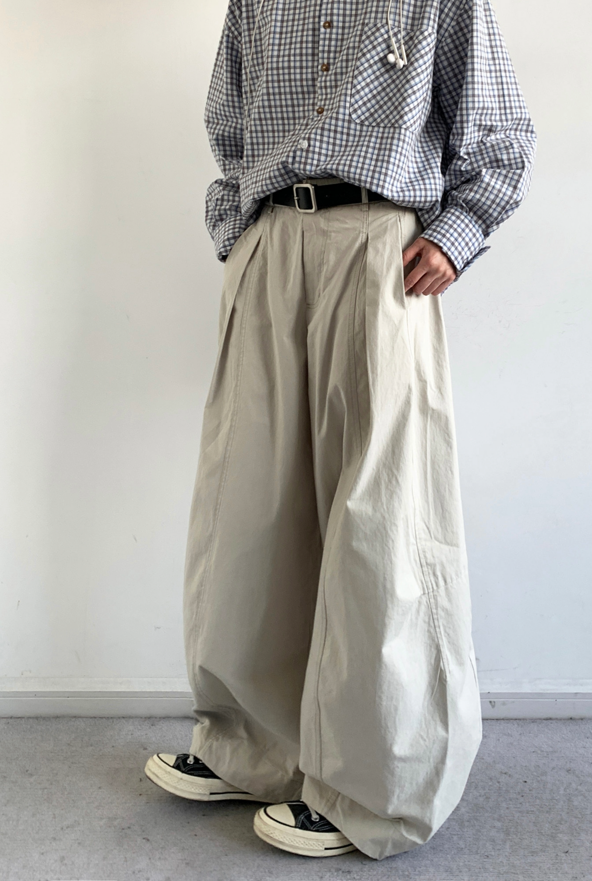 Haru Balloon Pleated Pants