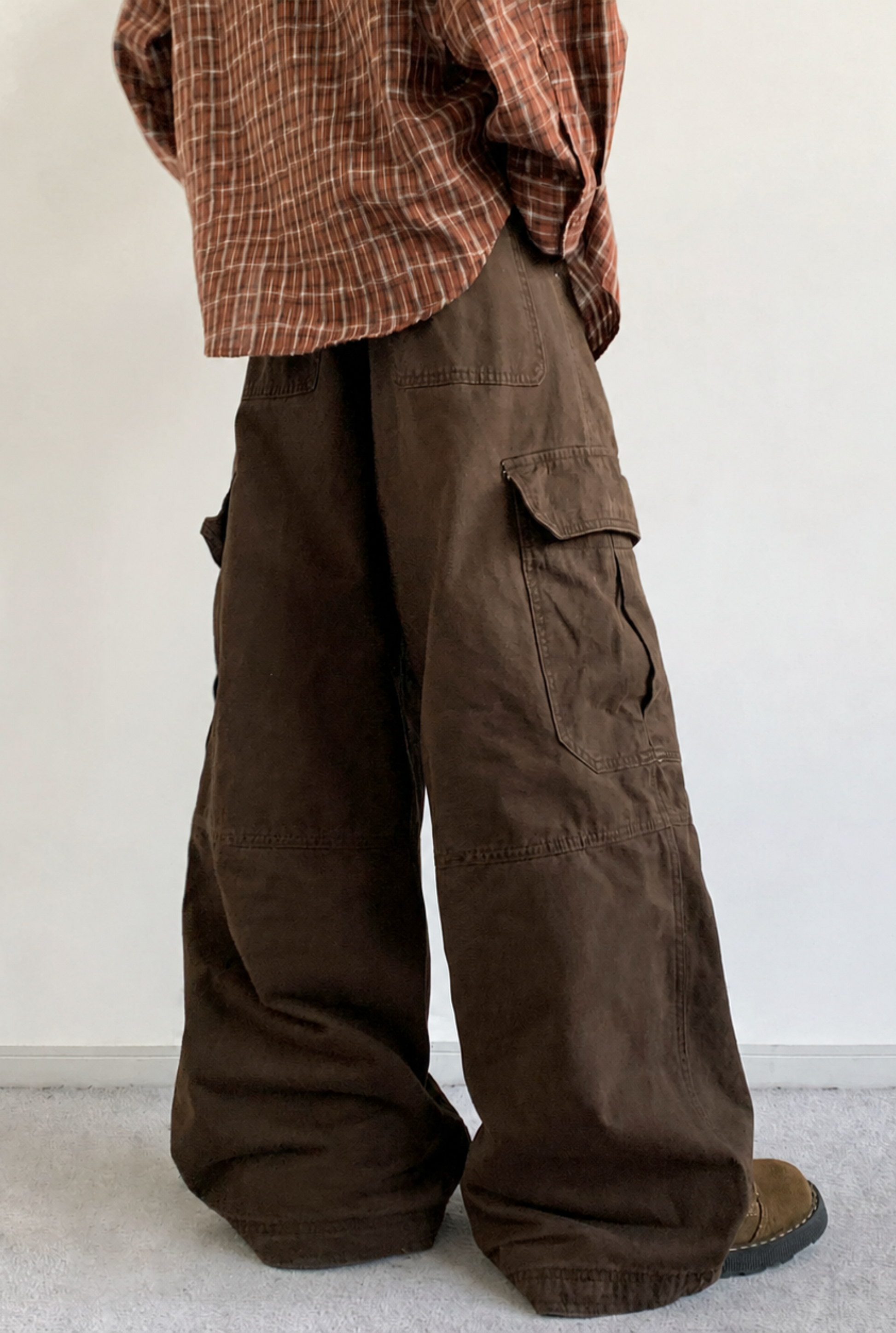 Kuro Cargo Wide-Leg Pants