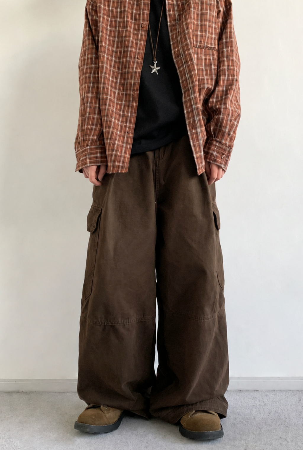 Kuro Cargo Wide-Leg Pants