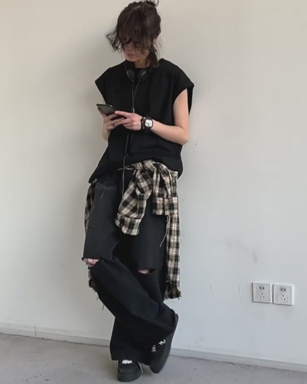 Kōsha Distressed Layered Tank