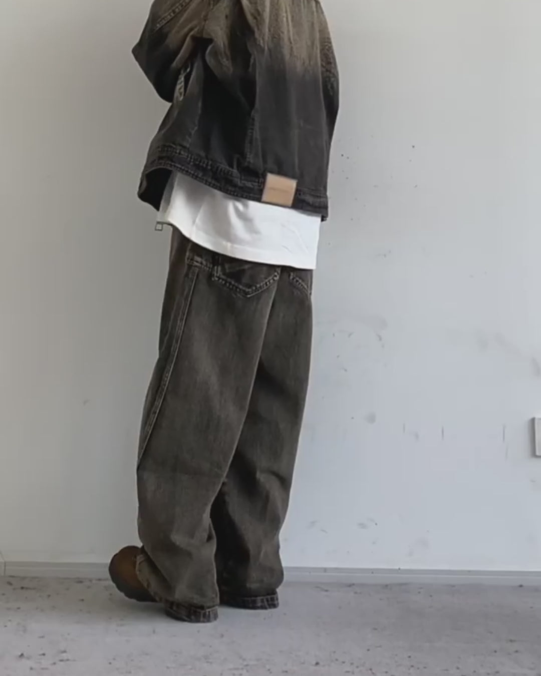 Washed Seamline Denim Trousers